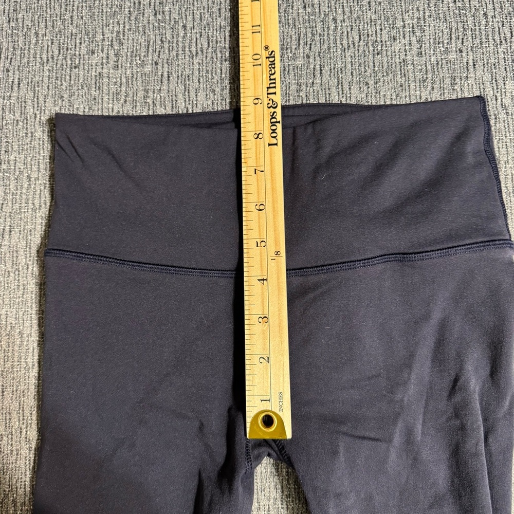 Lululemon Reveal Crop Leggings - Picture 15 of 16